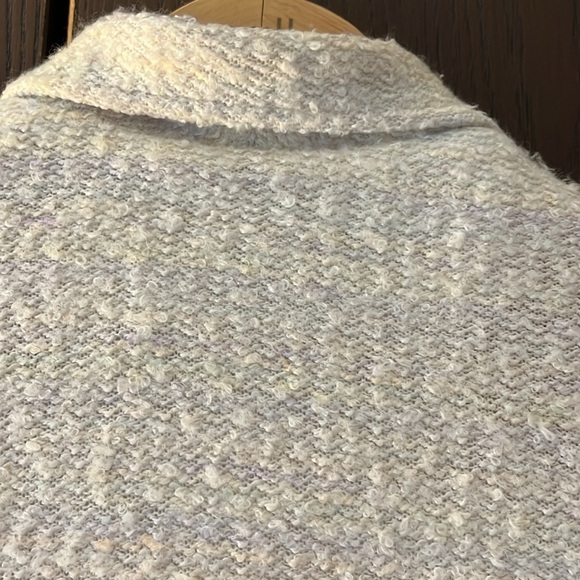 Sag Harbor cream with slight blue line knubby spring coat. Size 10. - Picture 6 of 9